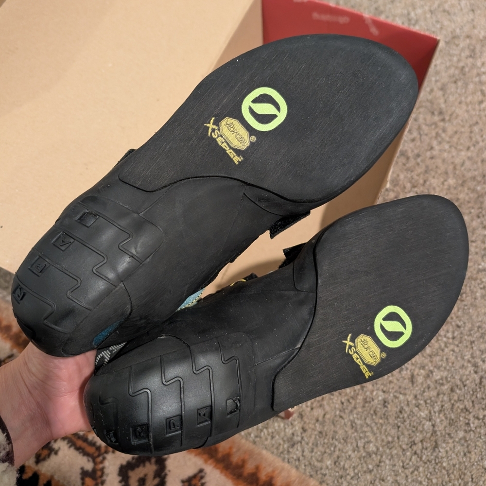 NIB Scarpa Vapor V Rock Climbing Shoes (EU 38) - Picture 2 of 4